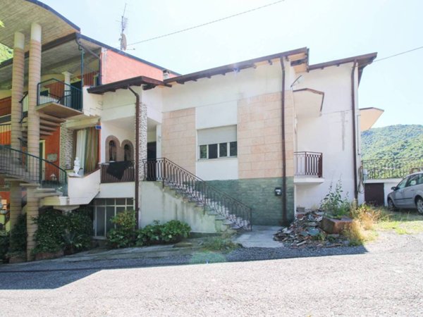casa indipendente in vendita a Lumezzane in zona San Sebastiano