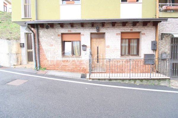 appartamento in vendita a Lumezzane in zona San Sebastiano