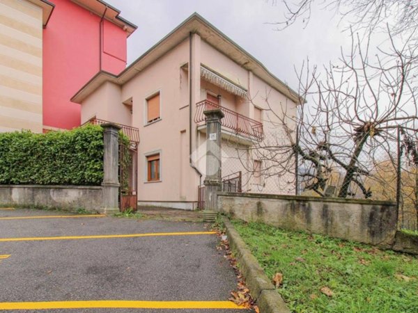 casa indipendente in vendita a Lumezzane in zona San Sebastiano