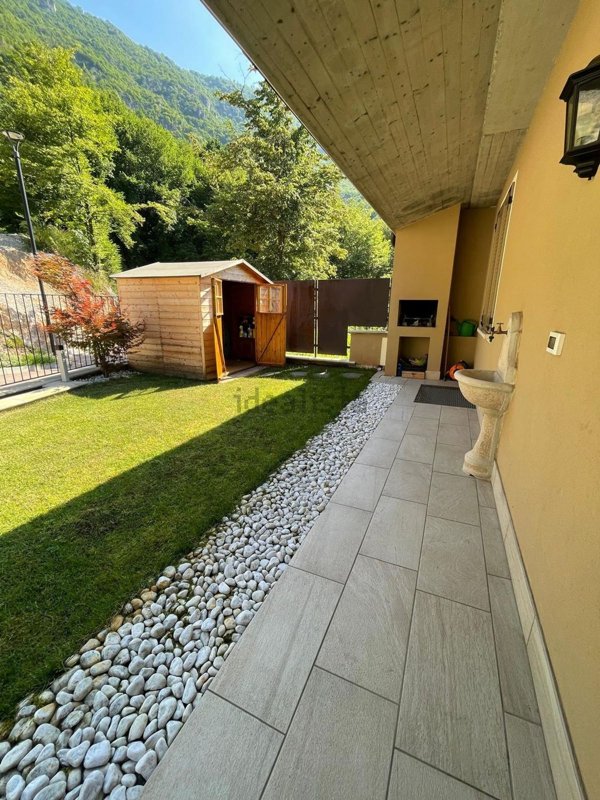 appartamento in vendita a Lumezzane in zona Sant'Apollonio