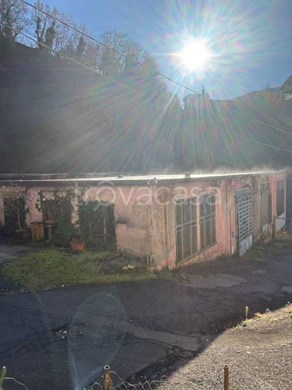 locale commerciale in vendita a Lumezzane in zona San Sebastiano