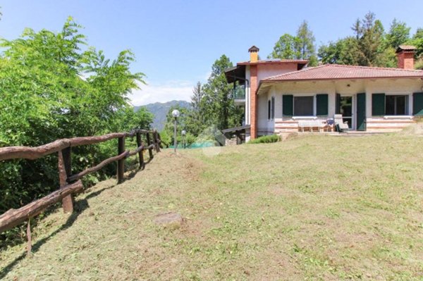 casa indipendente in vendita a Lumezzane in zona Valle.