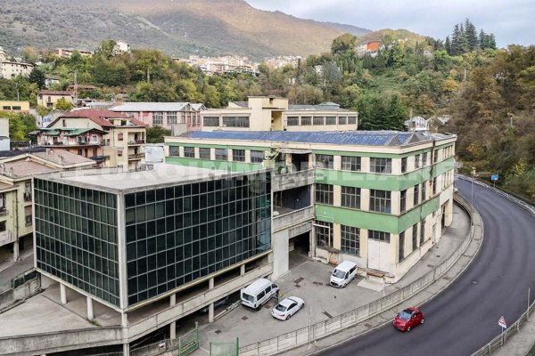 capannone in vendita a Lumezzane in zona San Sebastiano