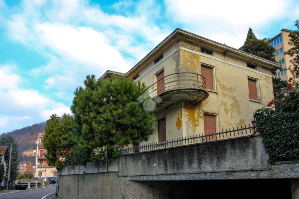 casa indipendente in vendita a Lumezzane in zona San Sebastiano
