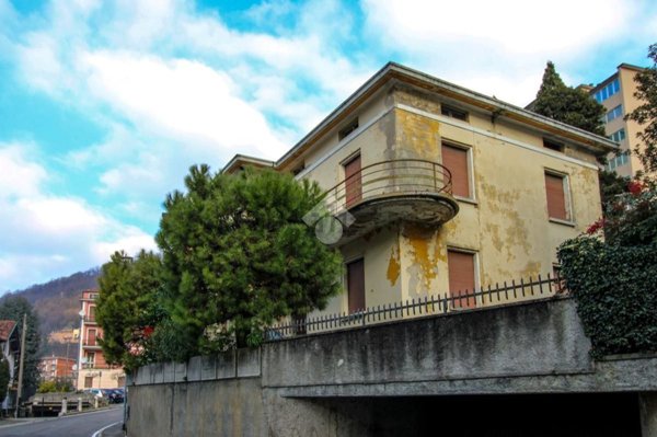 casa indipendente in vendita a Lumezzane