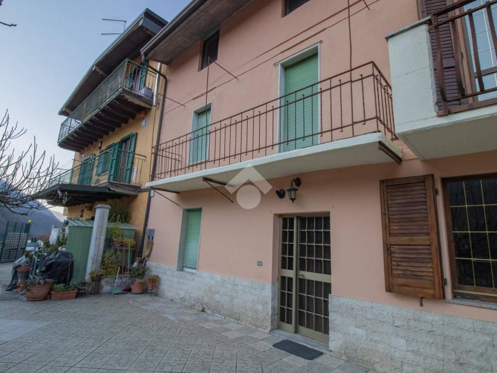 casa indipendente in vendita a Lumezzane in zona San Sebastiano