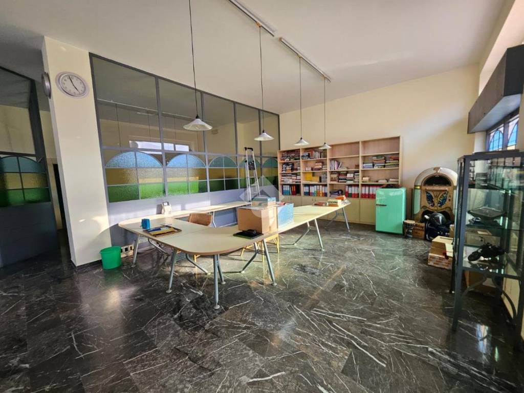 ufficio in vendita a Lumezzane in zona Sant'Apollonio