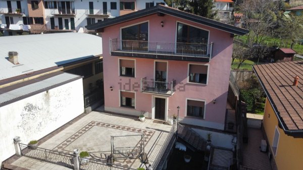 casa indipendente in vendita a Lumezzane