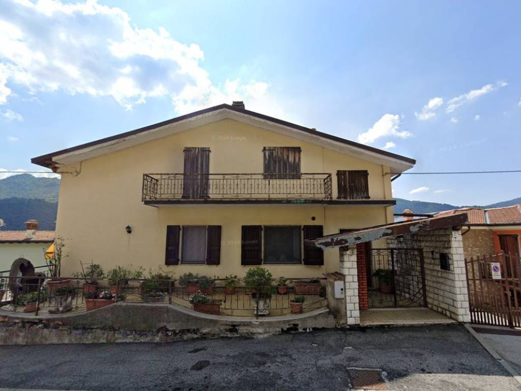 appartamento in vendita a Lumezzane in zona San Sebastiano