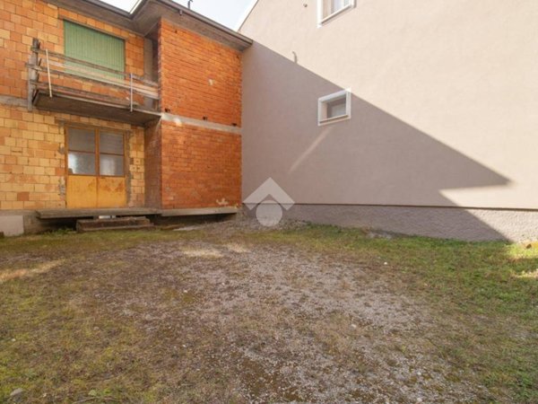 casa indipendente in vendita a Lumezzane in zona San Sebastiano