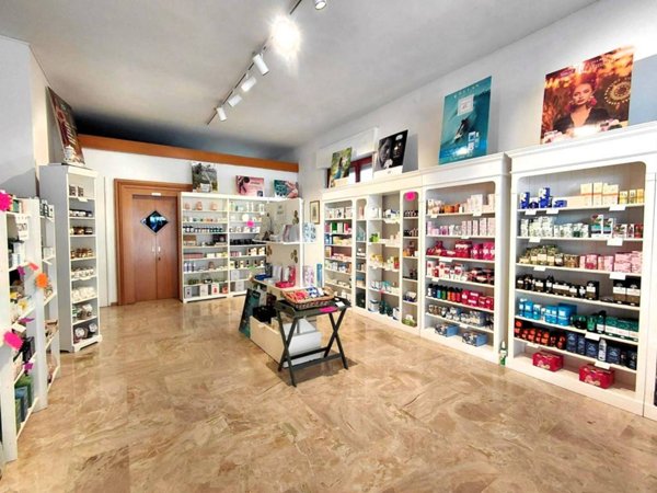 negozio in vendita a Lumezzane in zona San Sebastiano