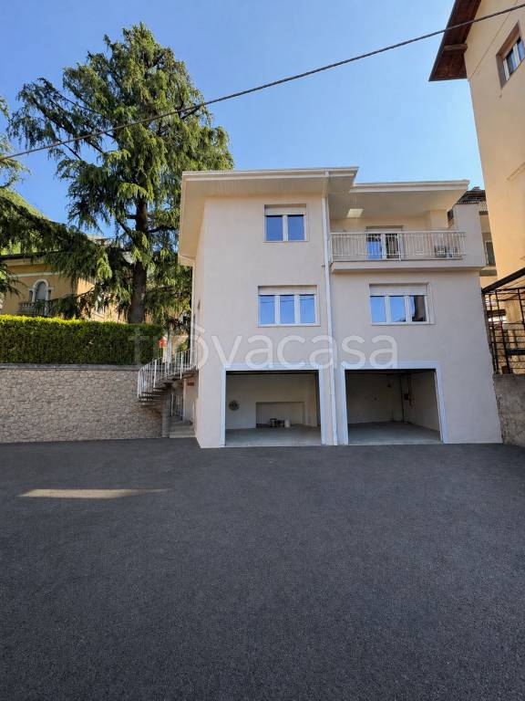 appartamento in vendita a Lumezzane in zona San Sebastiano
