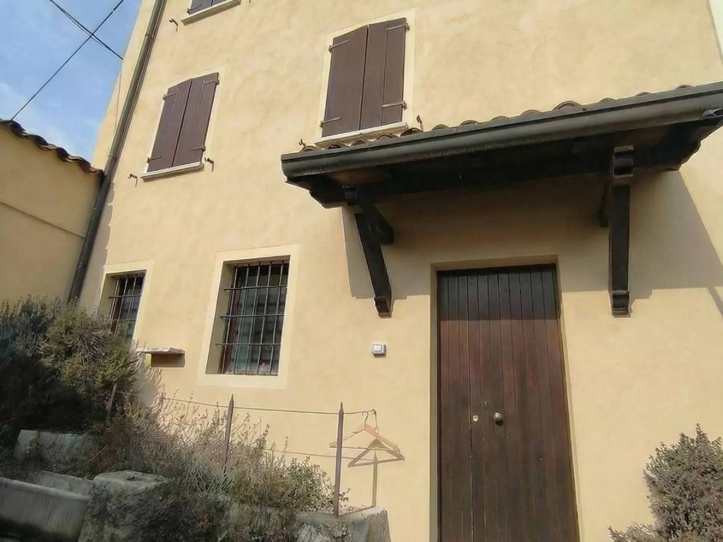 casa indipendente in vendita a Lumezzane in zona San Sebastiano