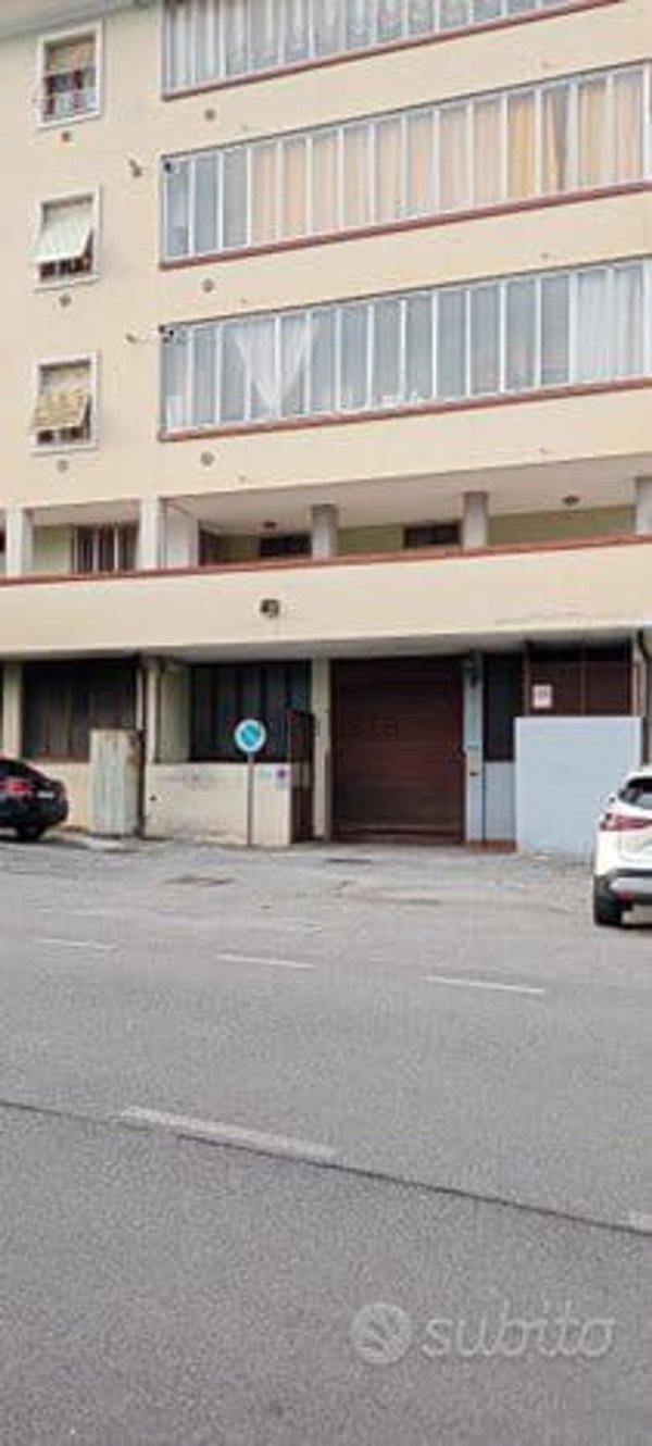 locale di sgombero in vendita a Lumezzane