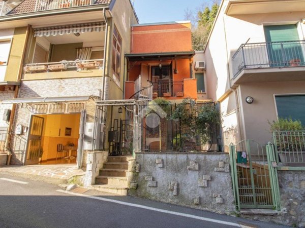 casa indipendente in vendita a Lumezzane in zona San Sebastiano