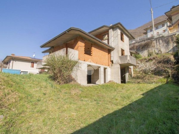 casa indipendente in vendita a Lumezzane in zona San Sebastiano