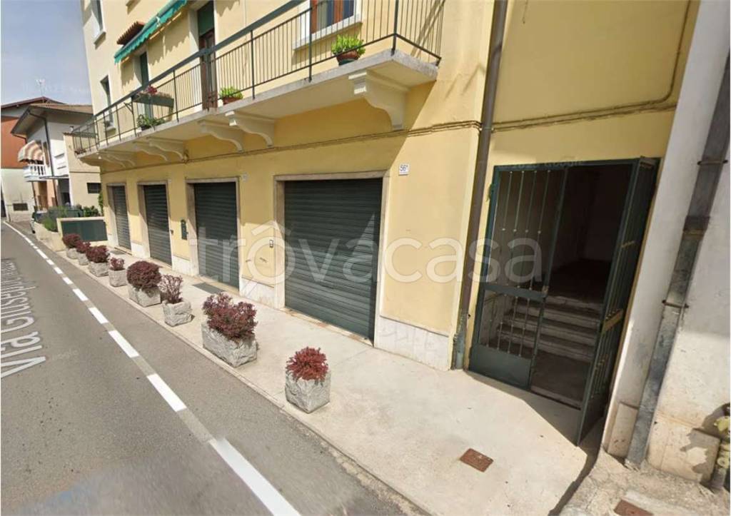 negozio in vendita a Lumezzane in zona San Sebastiano