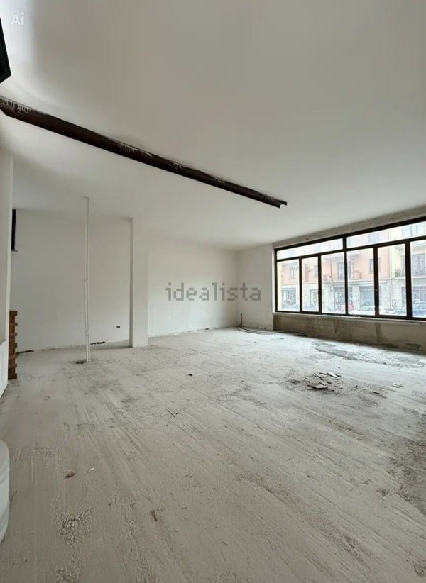 locale commerciale in vendita a Lumezzane