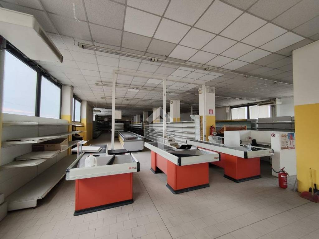 negozio in vendita a Lumezzane in zona San Sebastiano