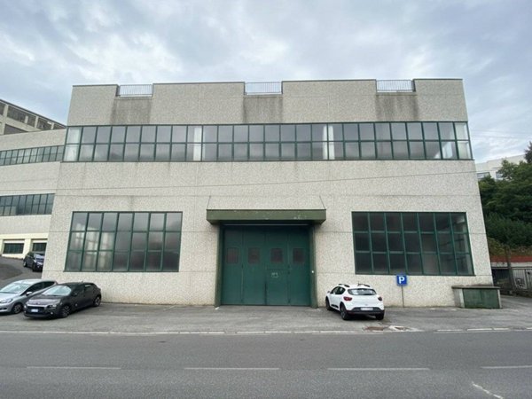 locale commerciale in vendita a Lumezzane in zona San Sebastiano