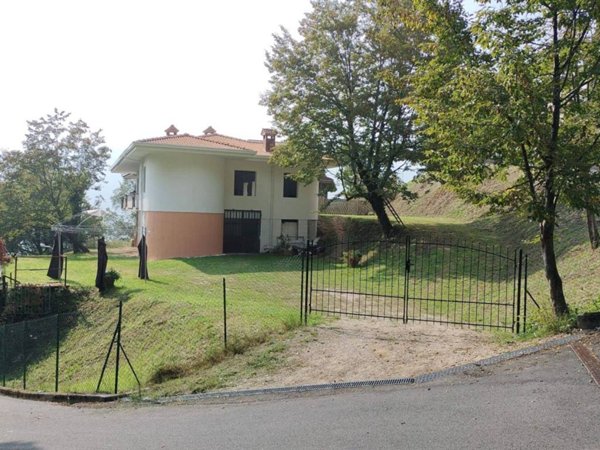 casa indipendente in vendita a Lumezzane in zona San Sebastiano
