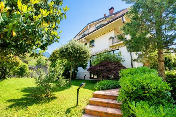casa indipendente in vendita a Lumezzane