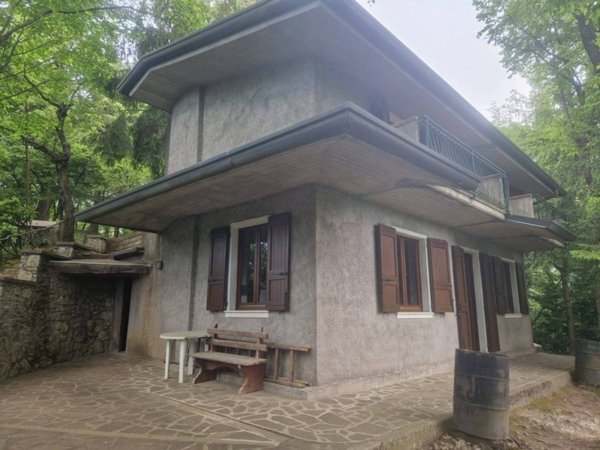 casa indipendente in vendita a Lumezzane