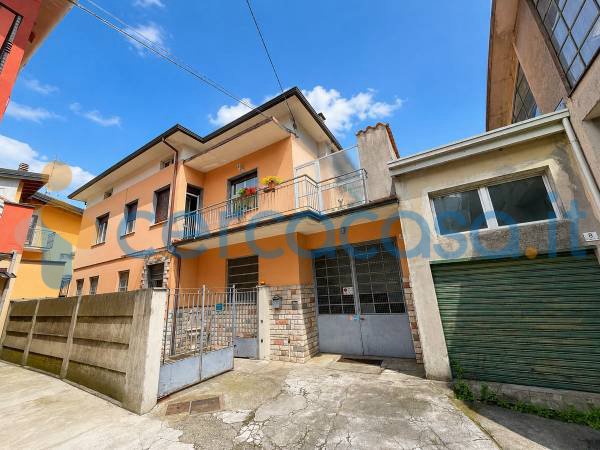casa indipendente in vendita a Lumezzane