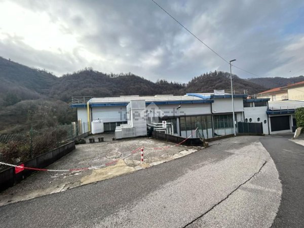 locale di sgombero in vendita a Lumezzane in zona Sant'Apollonio