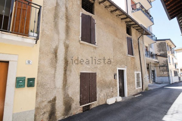 casa indipendente in vendita a Lumezzane in zona Sant'Apollonio