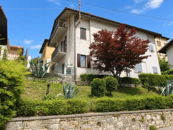 casa indipendente in vendita a Lumezzane in zona Pieve