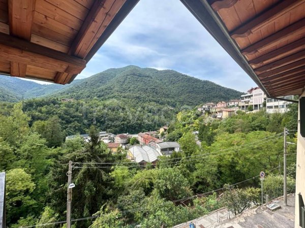 appartamento in vendita a Lumezzane in zona Tufi