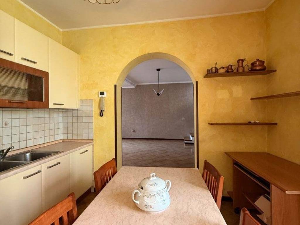 appartamento in vendita a Lumezzane in zona Sant'Apollonio