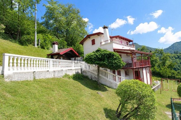 casa indipendente in vendita a Lumezzane in zona Sonico