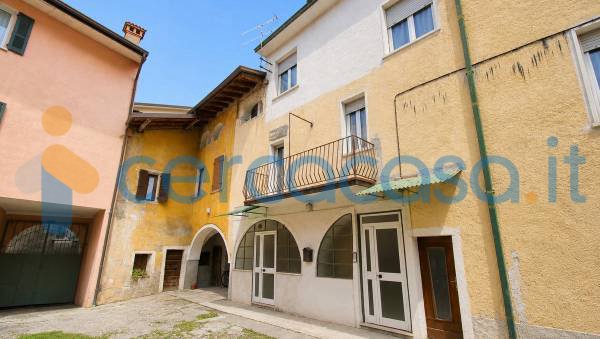 casa indipendente in vendita a Lumezzane in zona Sant'Apollonio
