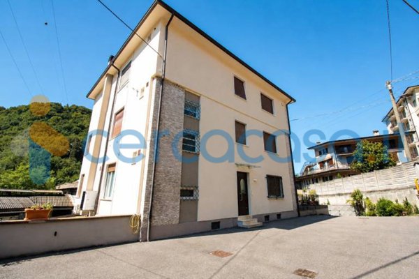 appartamento in vendita a Lumezzane in zona Sant'Apollonio