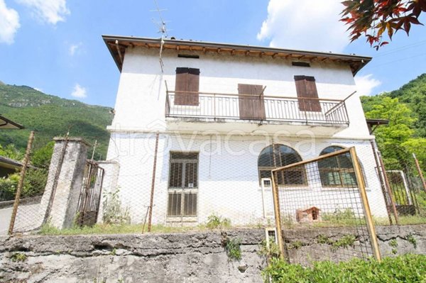 casa indipendente in vendita a Lumezzane