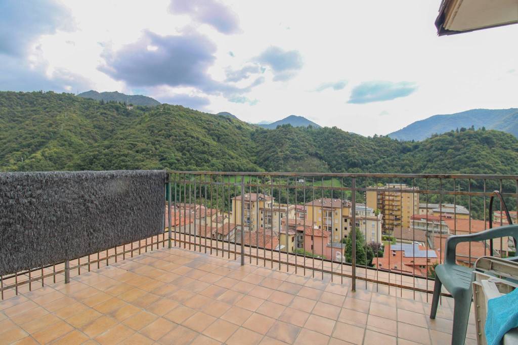 appartamento in vendita a Lumezzane in zona Sant'Apollonio