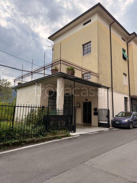 appartamento in vendita a Lumezzane in zona San Sebastiano