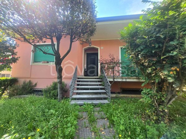 casa indipendente in vendita a Lumezzane