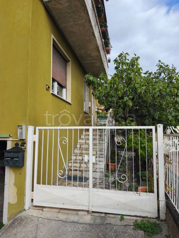 appartamento in vendita a Lumezzane in zona Sant'Apollonio
