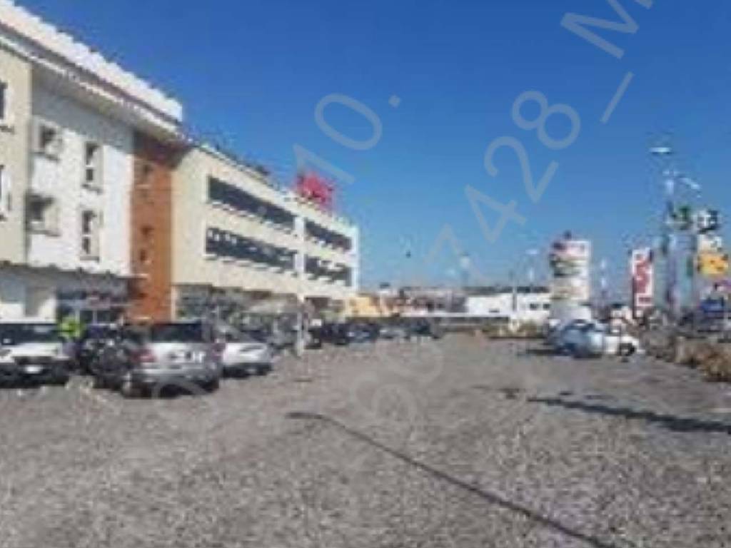 negozio in vendita a Maclodio