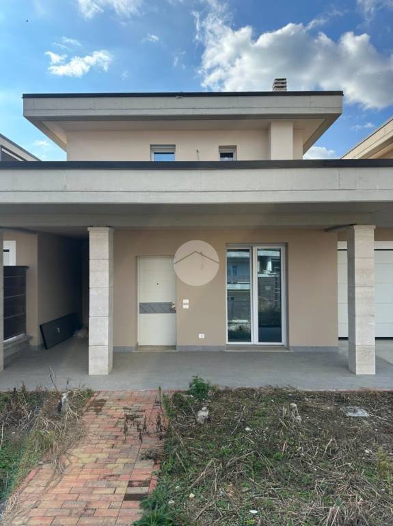 casa indipendente in vendita a Maclodio