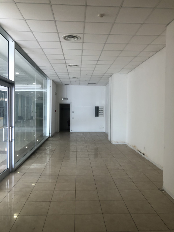 negozio in vendita a Maclodio