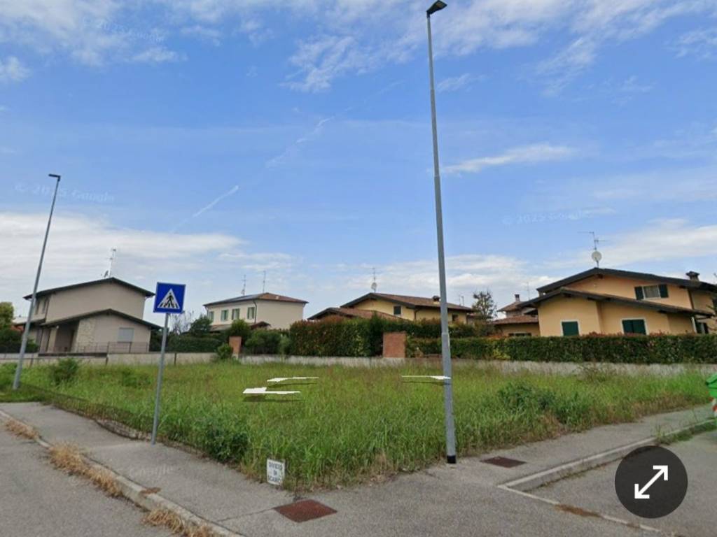 terreno edificabile in vendita a Mairano