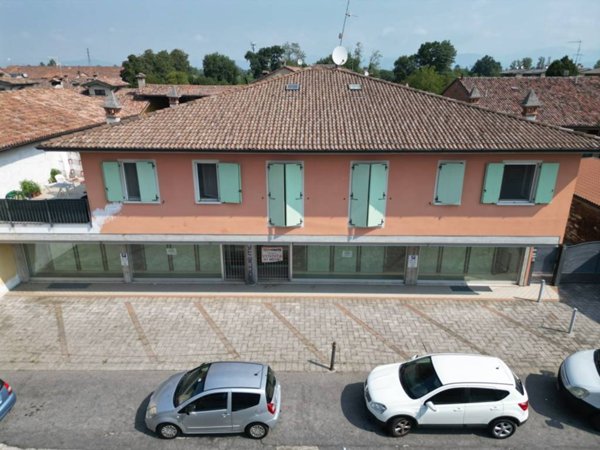 negozio in vendita a Mairano