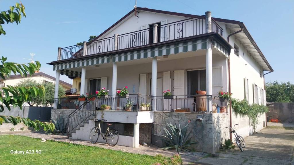 casa indipendente in vendita a Mairano