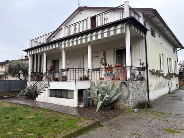 casa indipendente in vendita a Mairano