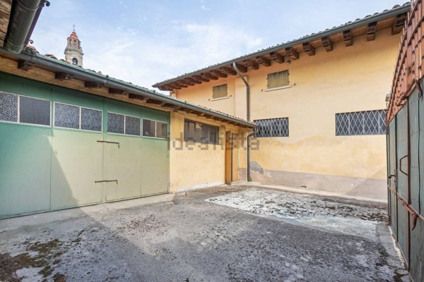 intera palazzina in vendita a Mairano