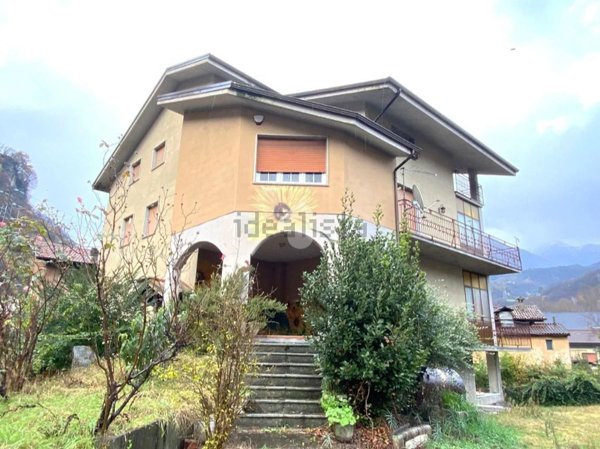 casa indipendente in vendita a Malegno